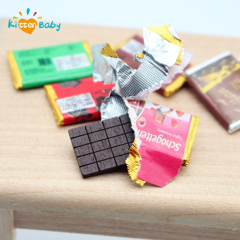 Chocolate Snack - ドールフード、シミュレーションプレイ、スーパーマーケット、キャンディー、スナック、キッチンアクセサリー用のミニチュアドールハウスミニチョコレートバーモデル、1:12